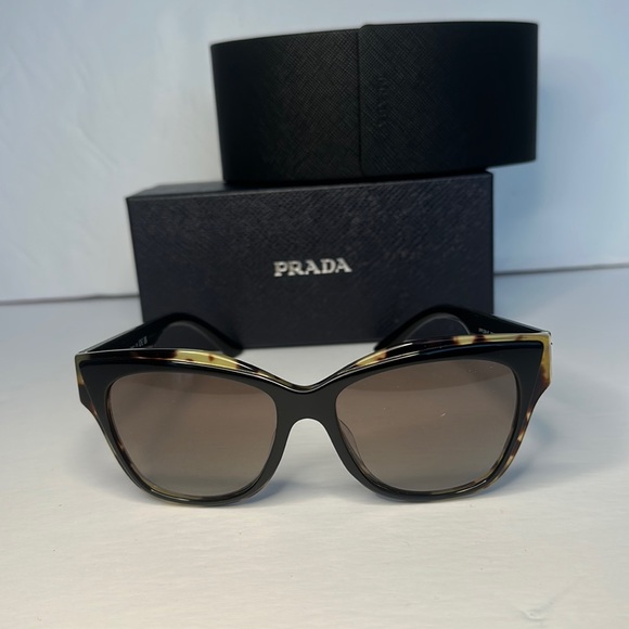 New - Prada Sunglasses Prada PR 23 XSF Black/Havana Media - Picture 3 of 14